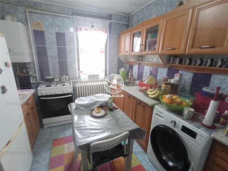 Vanzare apartament 2 camere, Cantemir, Iasi