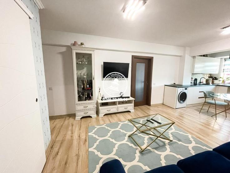 Vanzare apartament 3 camere, Podu Ros, Iasi