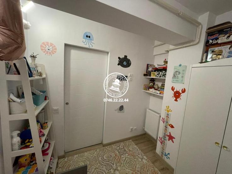 Vanzare apartament 3 camere, Podu Ros, Iasi