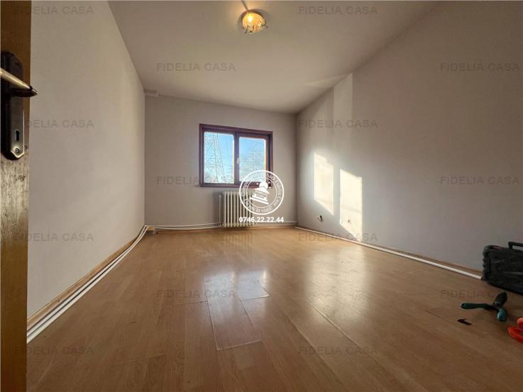 Vanzare apartament 3 camere, Frumoasa, Iasi