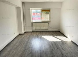 Pacurari - apartament cu 3 camere, recent renovat, nemobilat