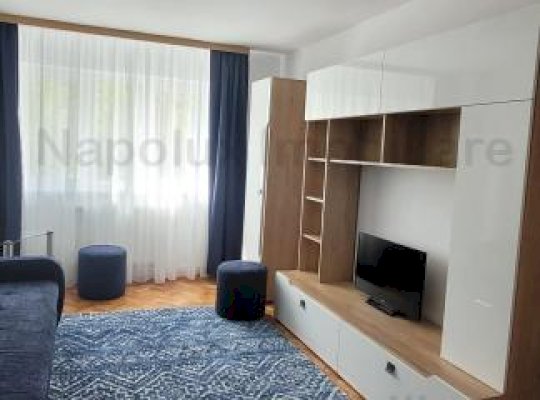 Apartament 3 camere, zona strazii Micus