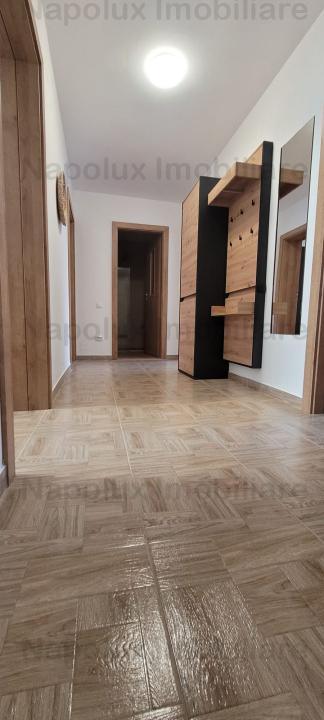 Apartament 3 camere, zona strazii Micus