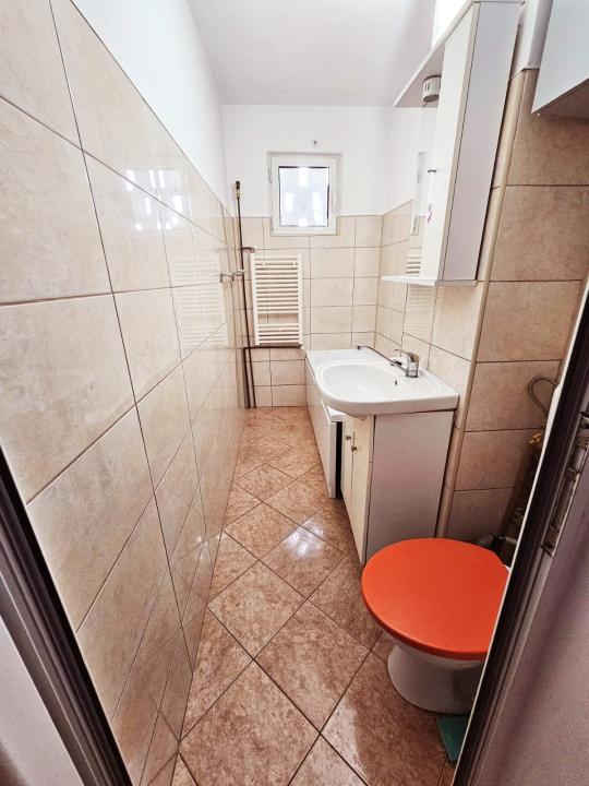 Inchiriere apartament 2 camere, mobilat si utilat, zona Vest-Lamaita