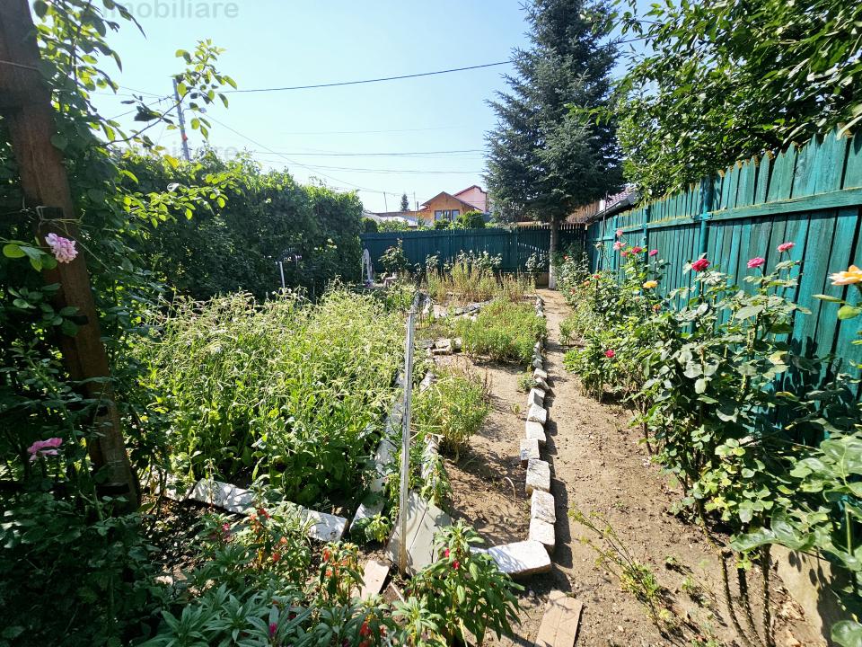 Vanzare vila 5 camere, etaj la gri, zona Rudului