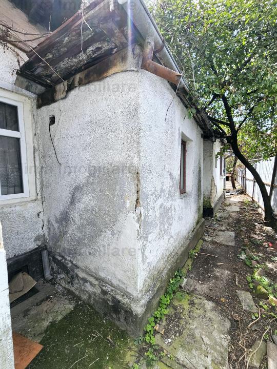 Vanzare casa 5 camere, necesita renovare, zona Transilvaniei