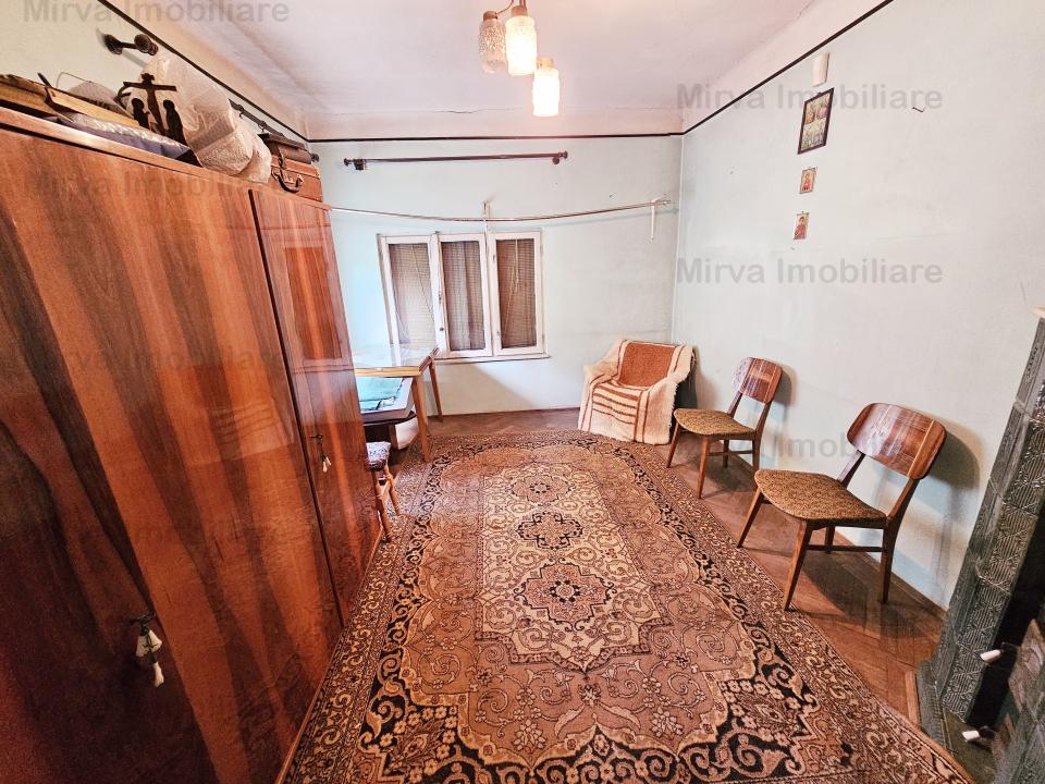 Vanzare casa 5 camere, necesita renovare, zona Transilvaniei