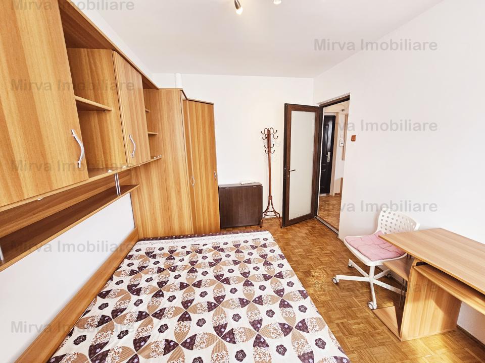 Vanzare apartament 3 camere, mobilat si utilat, zona Republicii