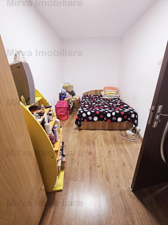 Vanzare apartament 2 camere, semi mobilat si utilat, zona Malu Rosu