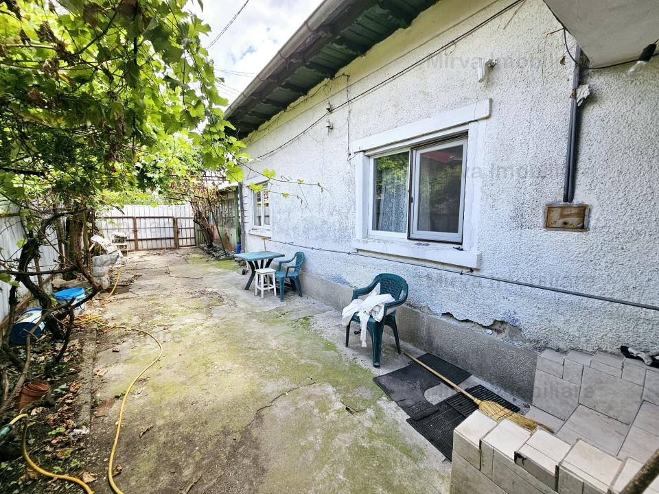 Vanzare casa 5 camere, necesita renovare, zona Transilvaniei