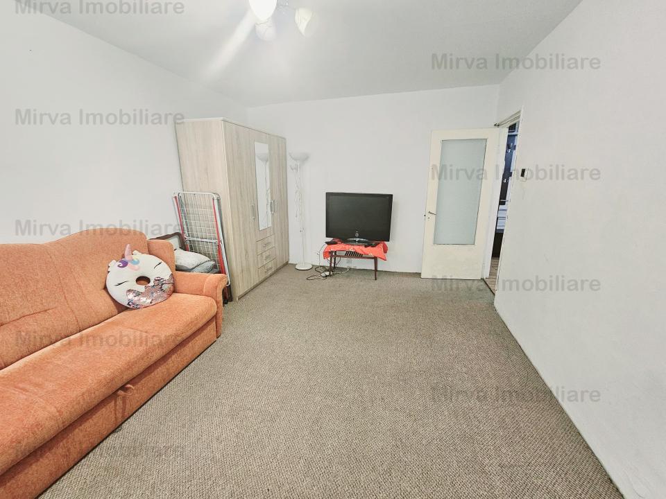 Vanzare apartament 2 camere, decomandat, zona Ienachita Vacarescu