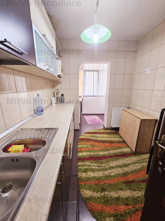 Inchiriere apartament 3 camere, mobilat si utilat, zona Mihai Bravu