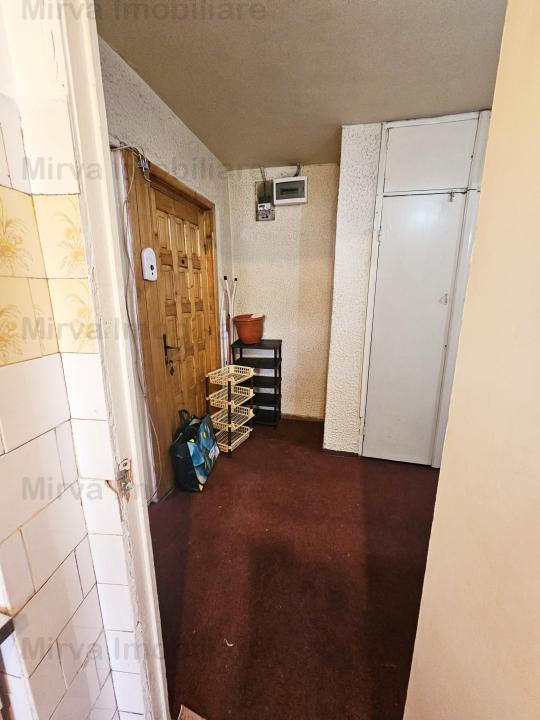 Inchiriere apartament 3 camere, mobilat si utilat, zona 9 Mai