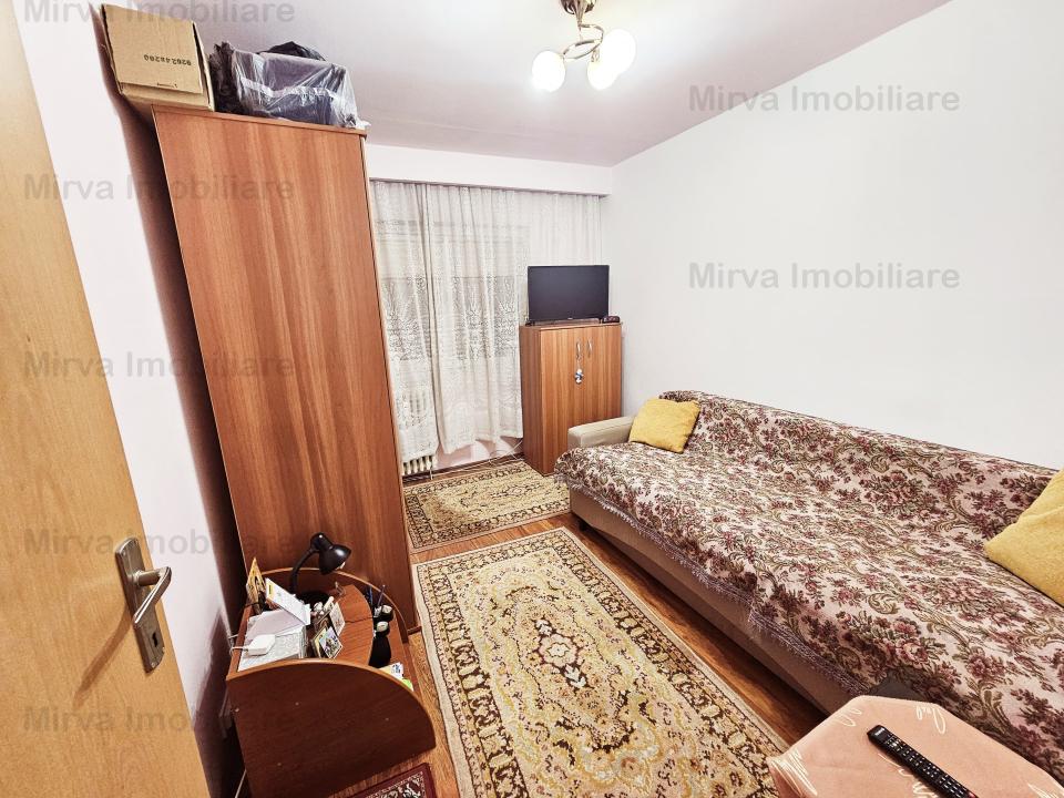 Vanzare apartament 3 camere, 2 bai, etaj 1, zona Cantacuzino