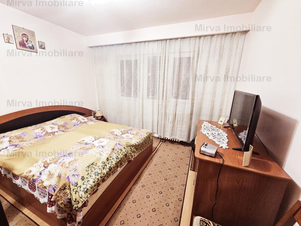 Vanzare apartament 3 camere, 2 bai, etaj 1, zona Cantacuzino