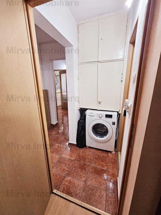 Vanzare apartament 3 camere, 2 bai, etaj 1, zona Cantacuzino