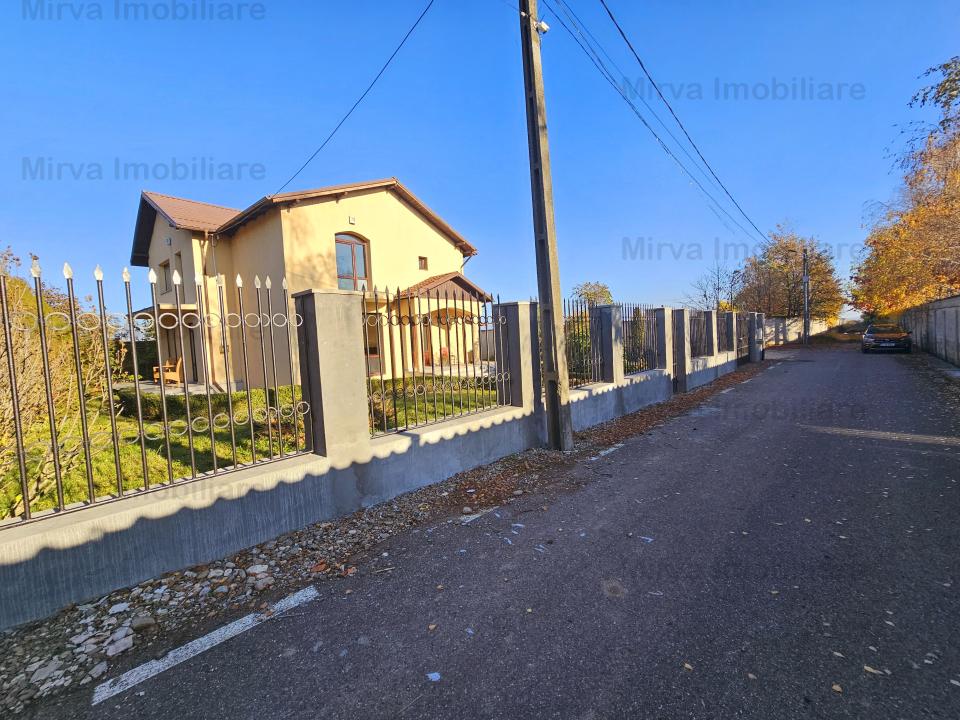 Vanzare vila 4 camere, in Zalhanaua-Lacul Verde, zona exclusivista