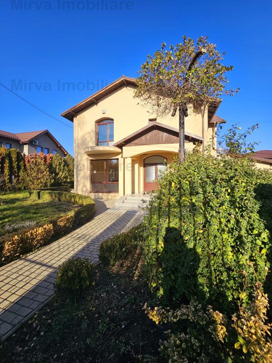 Vanzare vila 4 camere, in Zalhanaua-Lacul Verde, zona exclusivista