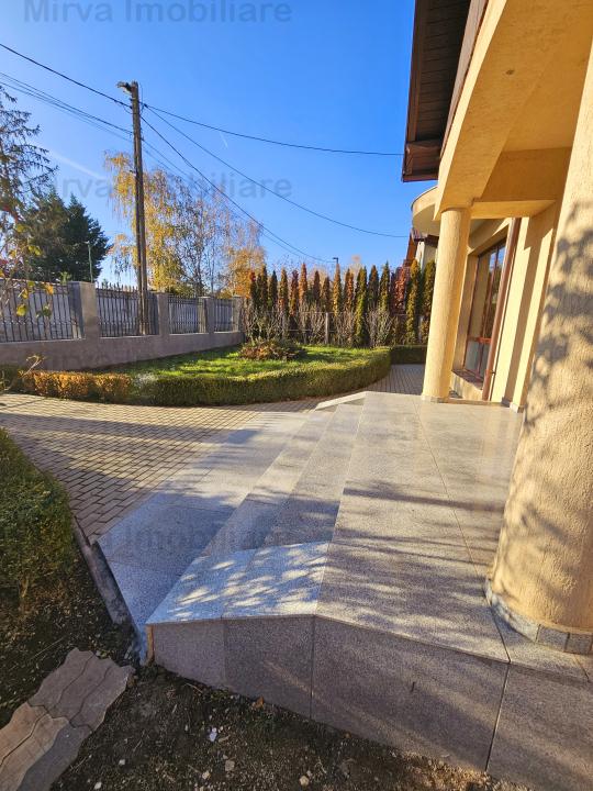 Vanzare vila 4 camere, in Zalhanaua-Lacul Verde, zona exclusivista