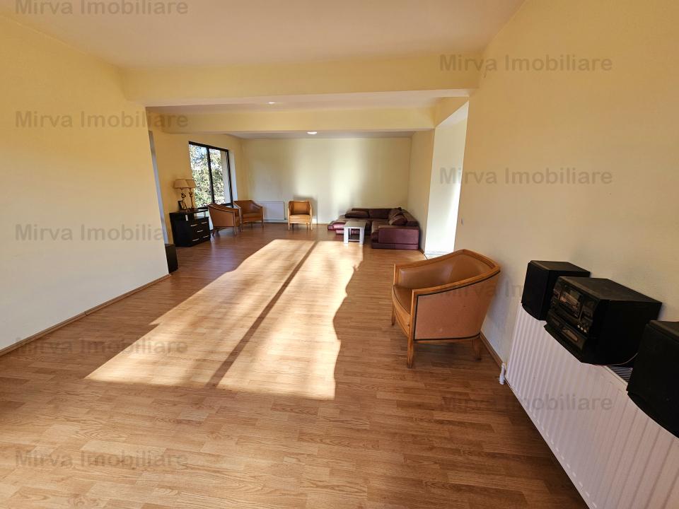 Vanzare vila 4 camere, in Zalhanaua-Lacul Verde, zona exclusivista