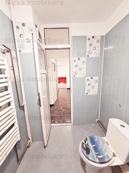 Vanzare apartament 2 camere, decomandat, zona Mihai Bravu