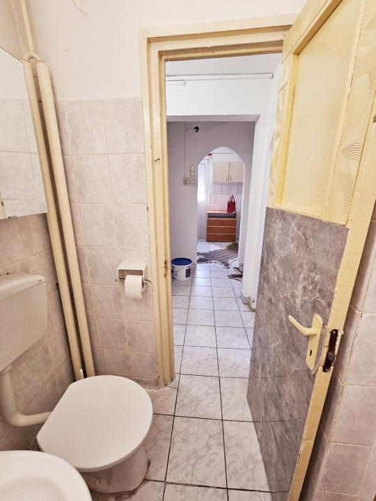 Inchiriere apartament 2 camere, mobilat si utilat, zona Vest-Lamaita