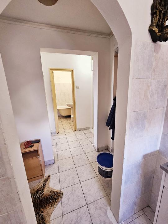 Inchiriere apartament 2 camere, mobilat si utilat, zona Vest-Lamaita