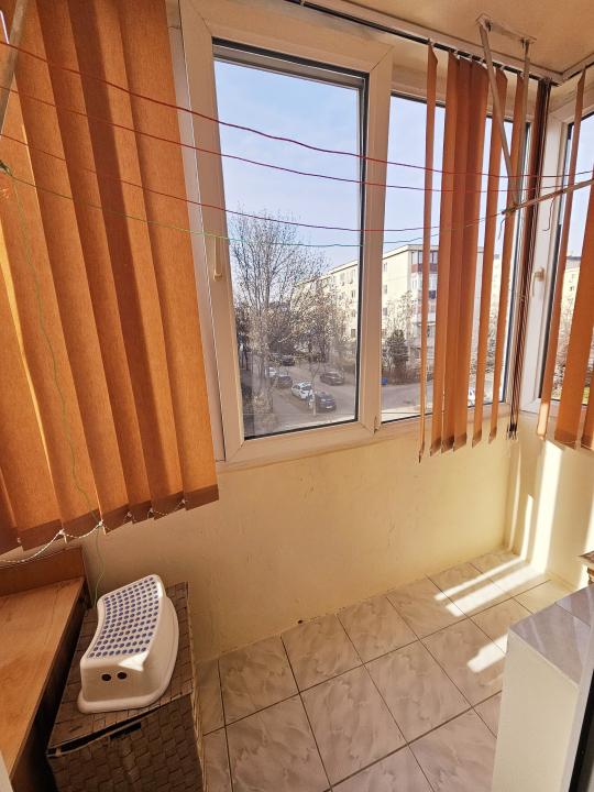 Inchiriere apartament 3 camere, mobilat si utilat, zona 9 Mai