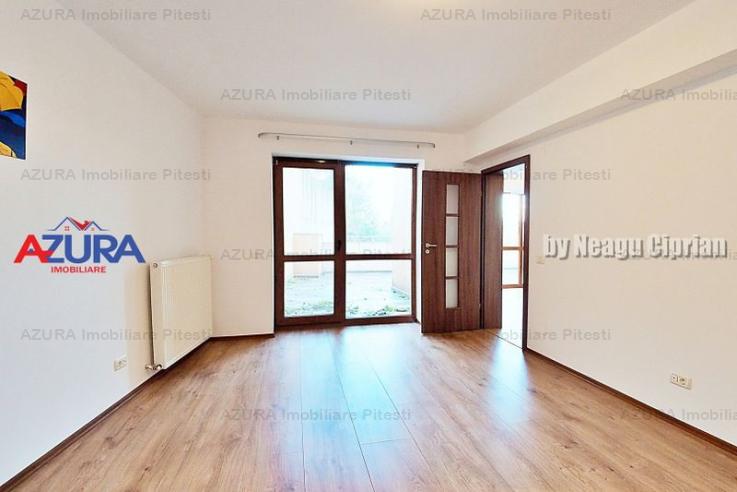 AZURA Imobiliare - Ap 3 camere + Garaj, Et 3, ULTRACENTRAL, Bloc Nou