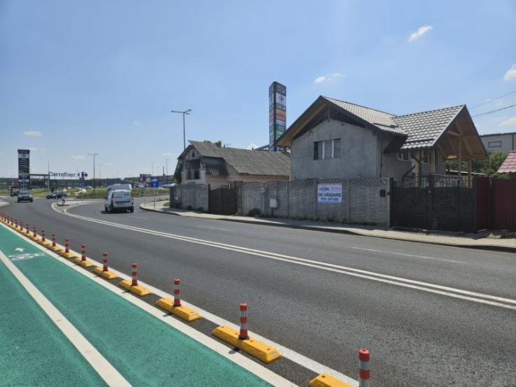 Vanzare casa Tudor Vladimirescu, stradal, langa Mall