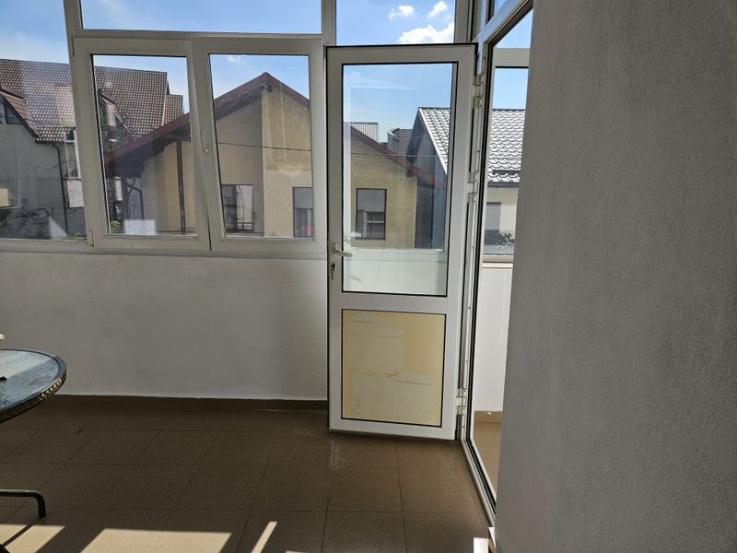 Inchiriere apartament spatios, bloc nou, garaj, Craiovei