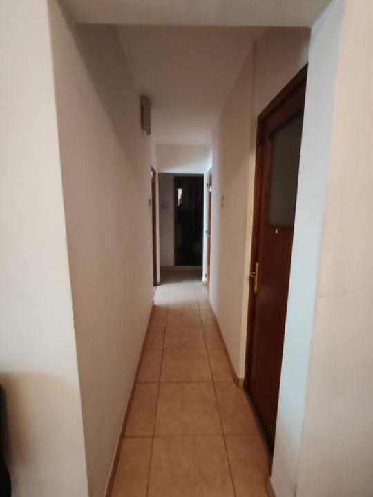 Apartament 3 camere Rahova