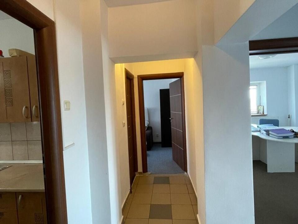 Apartament 3 camere Rahova