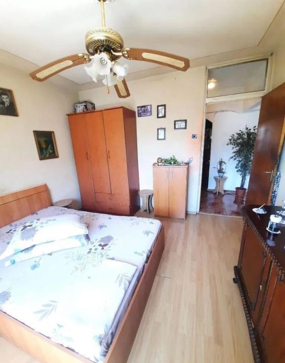 Apartament 3 camere 13 Septembrie 