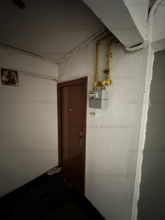 De vanzare 2 camere decomandat Mobilat Utilat- bloc reabilitat - Sos Giurgiului