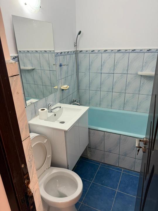 De vanzare 2 camere Brancoveanu - Lamotesti - RENOVAT Mobilat  