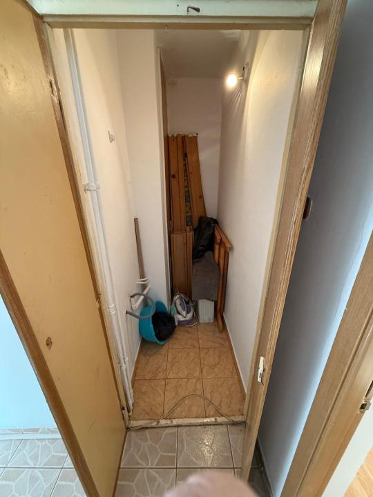 De inchiriat 2 camere RENOVAT - MOBILAT UTILAT - Metrou Piata Sudului