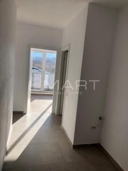 Apartament 2 camere, zona Coresi