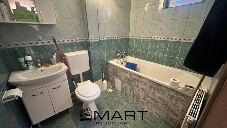 Apartament 2 camere decomandate zona Ciresica