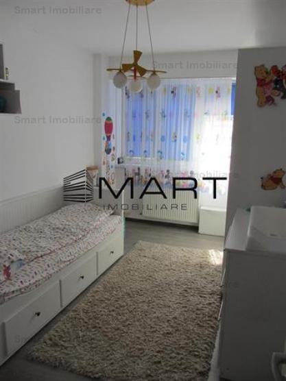 Apartament 3 camere decomandat zona Terezian