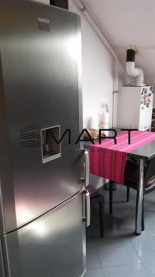 Apartament 3 camere decomandat zona Terezian