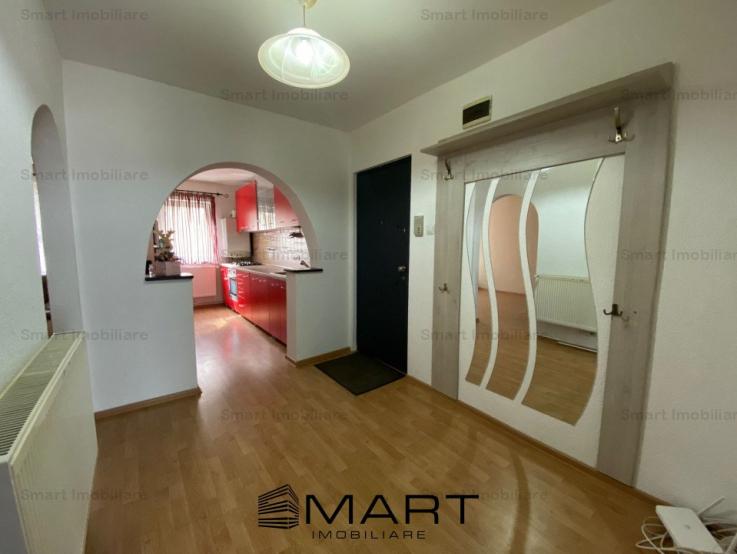 Apartament cu 3 camere decomandate Vasile Aaron