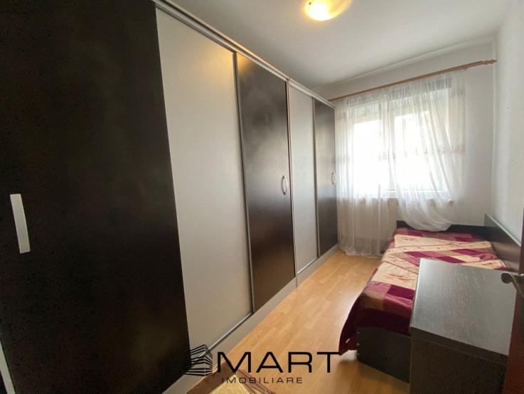 Apartament cu 3 camere decomandate Vasile Aaron