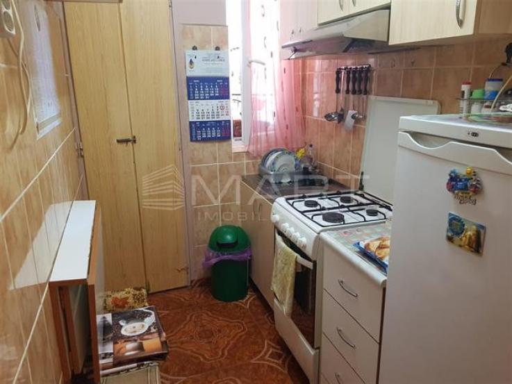 Apartament 2 camere zona Mihai Viteazul