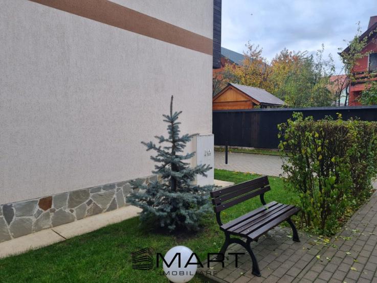  Apartament 2 camere decomandate zona Tractorul CORESI