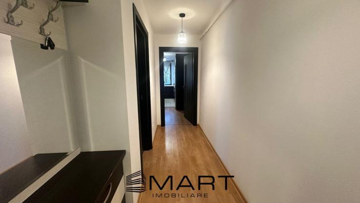  Apartament 2 camere decomandate zona Tractorul CORESI