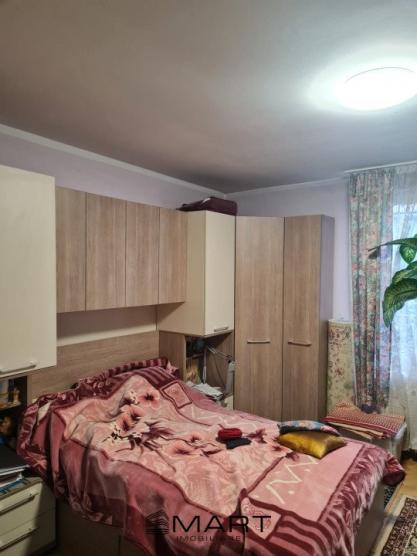 Vand apartament 3 camere in centrul istoric al Brasovului!