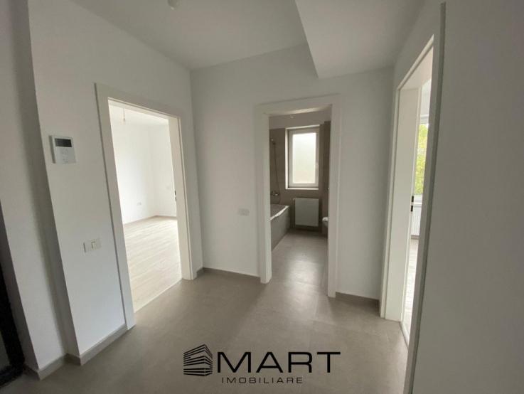 Apartament 2 camere, zona Tractorul