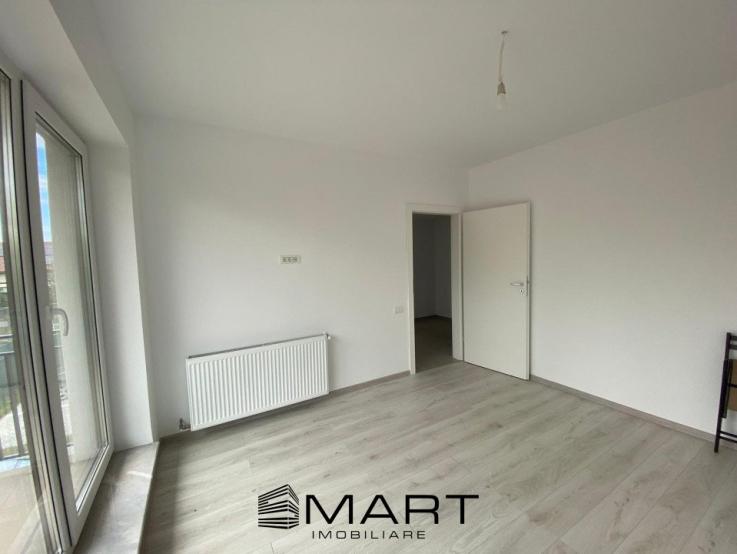 Apartament 2 camere, zona Tractorul