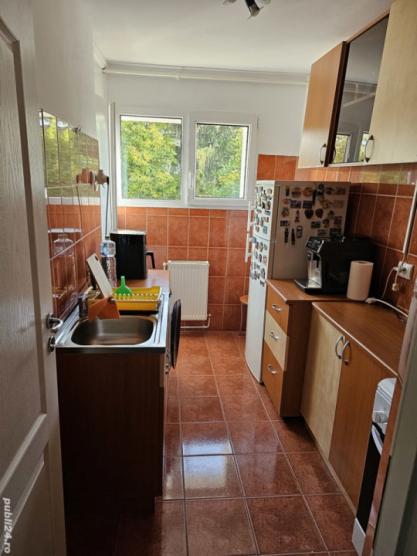 Apartament spatios cu 2 camere zona Astra